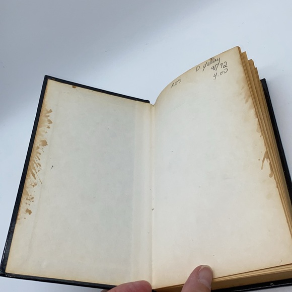 The Hobbit J.R.R. Tolkien 50th Anniversary Edition Hardcover Book 1989 Vintage - Picture 3 of 15